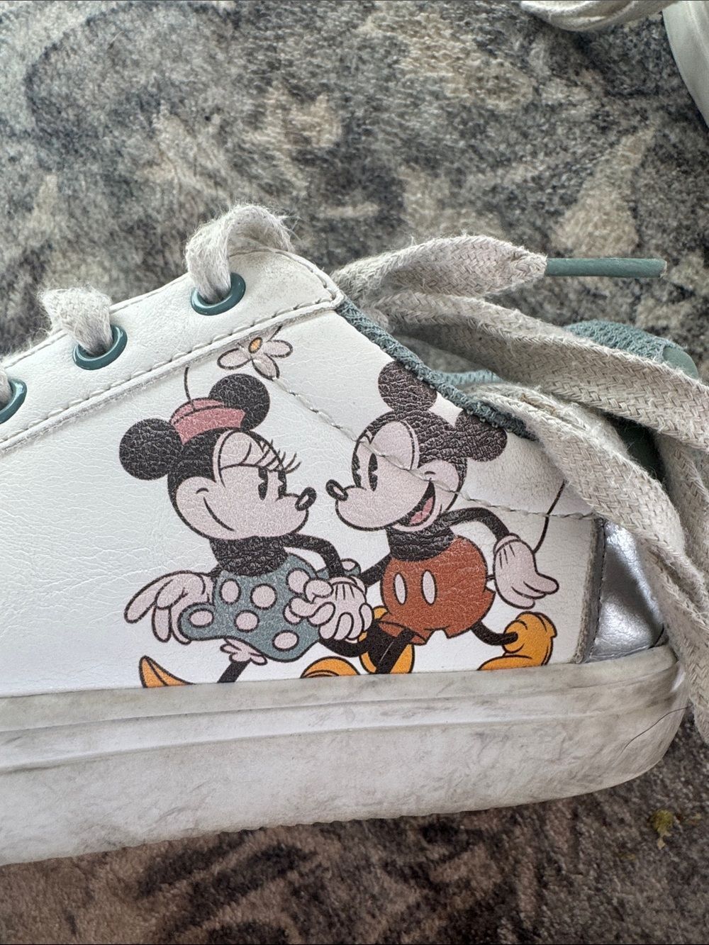Disney Mickey Mouse Kids Sneakers - Picture 6 of 8